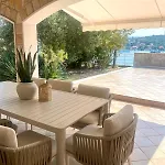 Noma Villa *